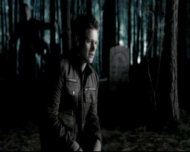 VampireDiariesWorld-dot-org_5x18ResidentEvil1967.jpg