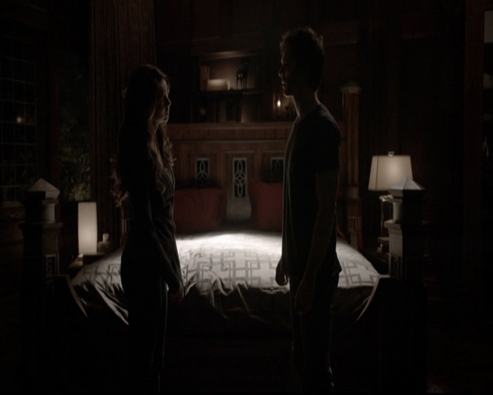 VampireDiariesWorld-dot-org_5x18ResidentEvil2160.jpg