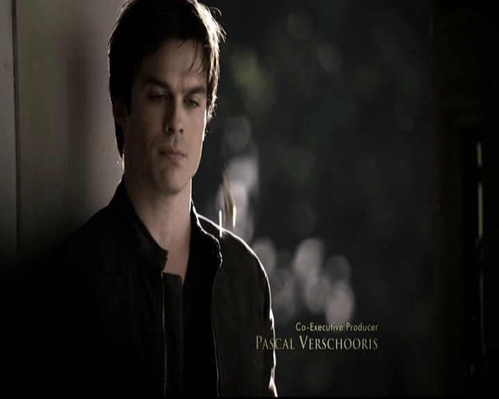 VampireDiariesWorld-dot-org_5x19ManOnFire0212.jpg