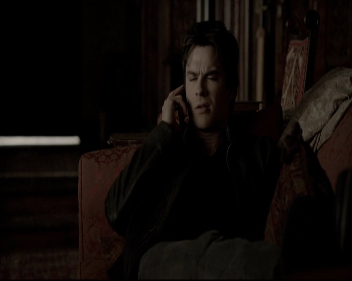 VampireDiariesWorld-dot-org_5x19ManOnFire0681.jpg