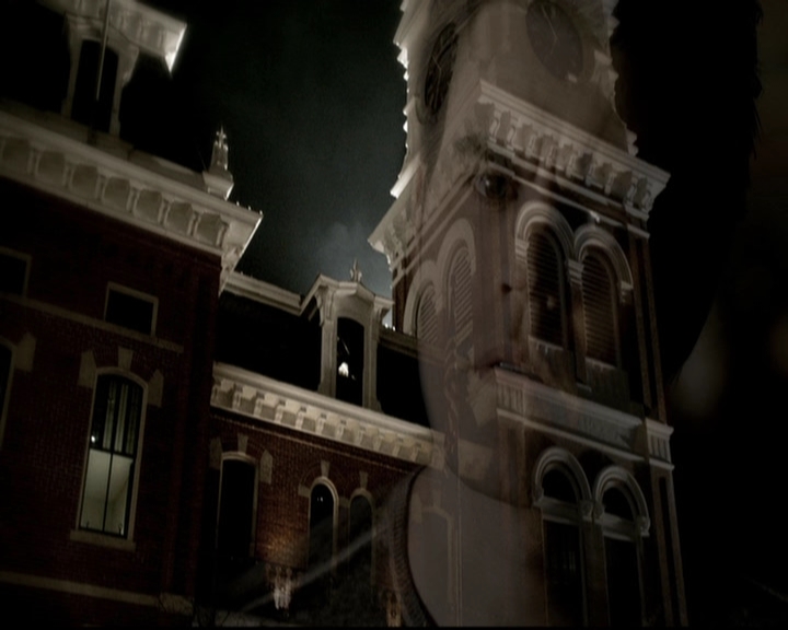 VampireDiariesWorld-dot-org_5x19ManOnFire0738.jpg