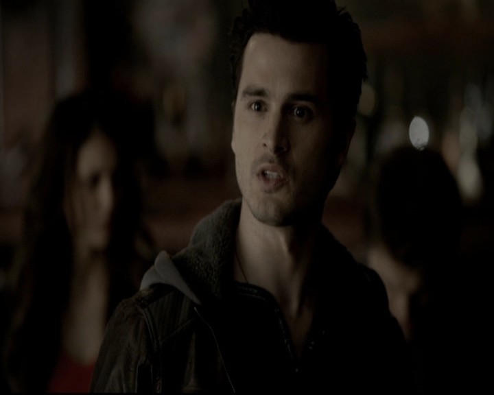 VampireDiariesWorld-dot-org_5x19ManOnFire1158.jpg