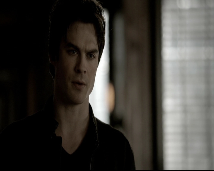 VampireDiariesWorld-dot-org_5x19ManOnFire1161.jpg