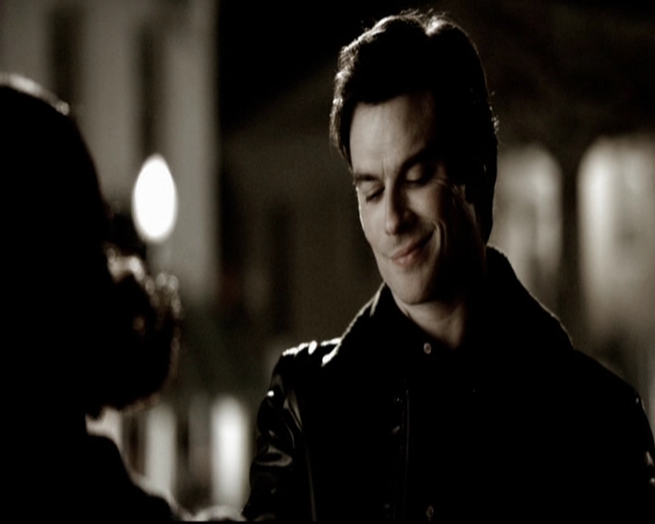 VampireDiariesWorld-dot-org_5x19ManOnFire1180.jpg