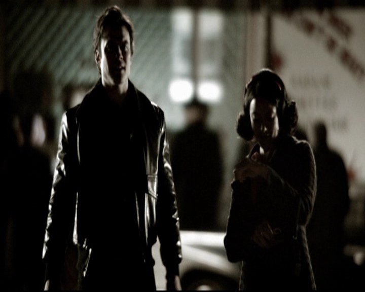 VampireDiariesWorld-dot-org_5x19ManOnFire1193.jpg