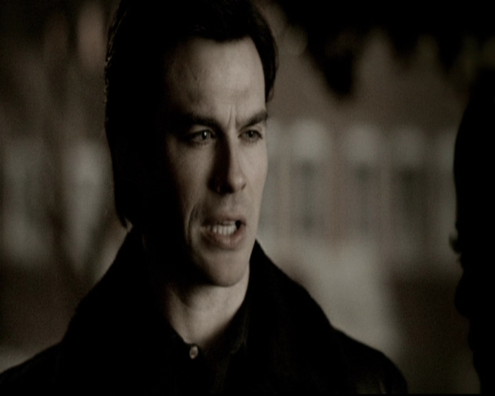 VampireDiariesWorld-dot-org_5x19ManOnFire1222.jpg