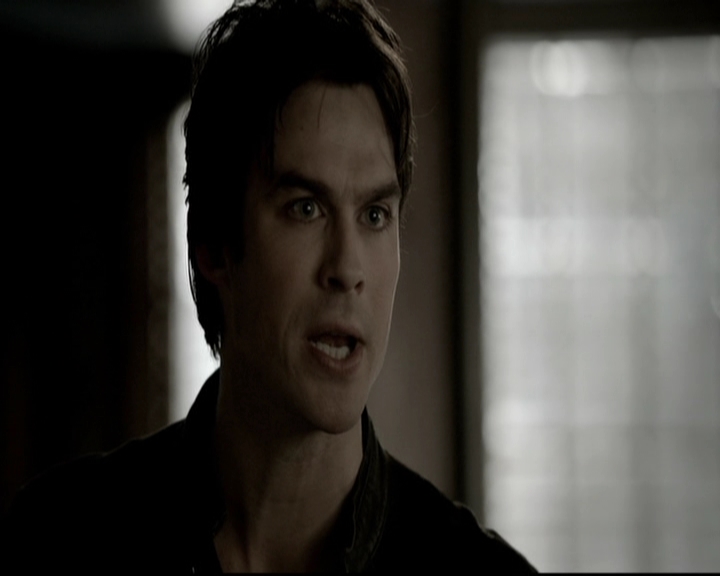 VampireDiariesWorld-dot-org_5x19ManOnFire1300.jpg