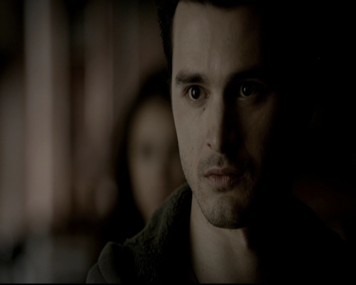 VampireDiariesWorld-dot-org_5x19ManOnFire1301.jpg