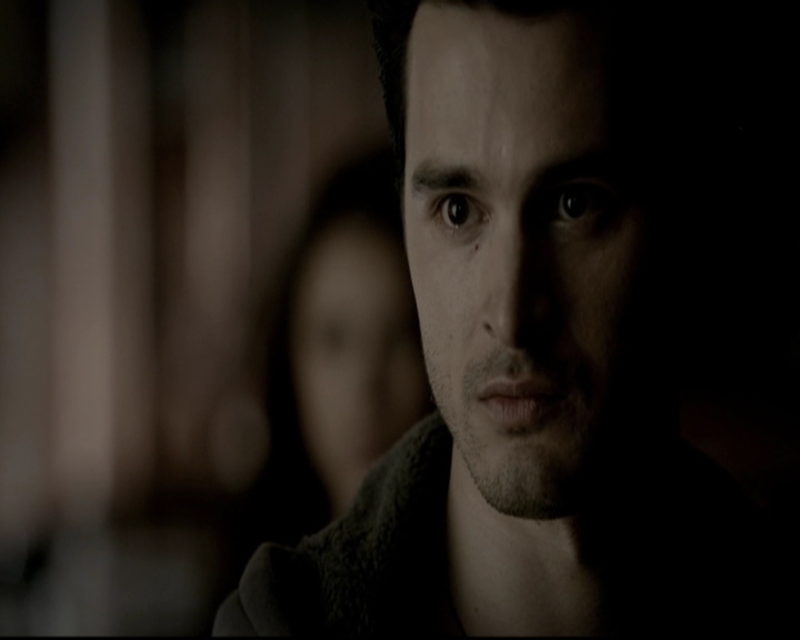 VampireDiariesWorld-dot-org_5x19ManOnFire1302.jpg