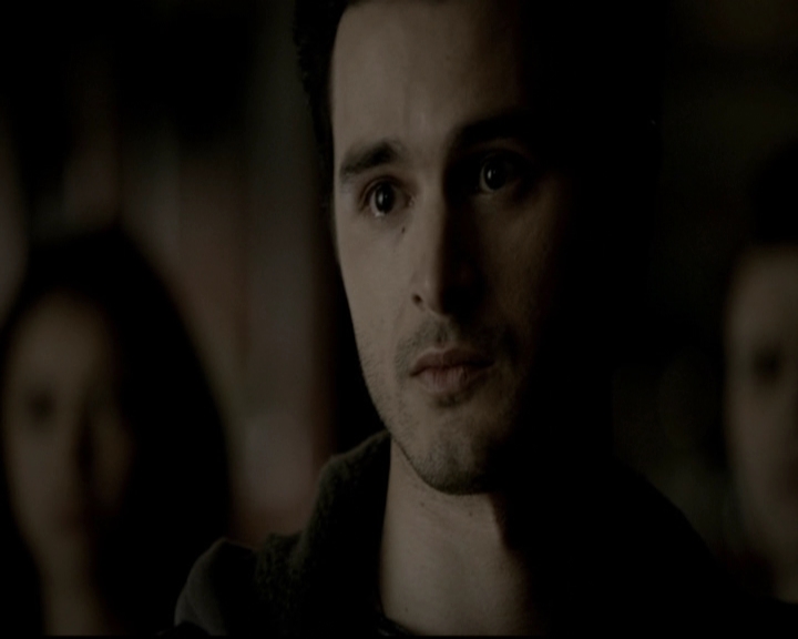 VampireDiariesWorld-dot-org_5x19ManOnFire1314.jpg