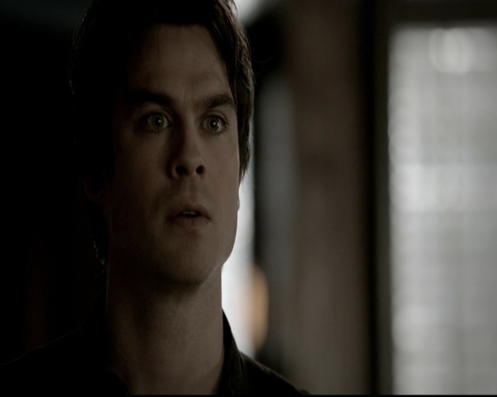 VampireDiariesWorld-dot-org_5x19ManOnFire1325.jpg