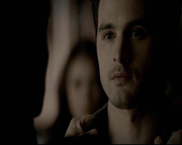 VampireDiariesWorld-dot-org_5x19ManOnFire1340.jpg