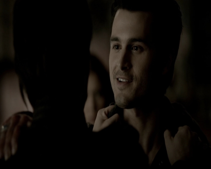 VampireDiariesWorld-dot-org_5x19ManOnFire1345.jpg