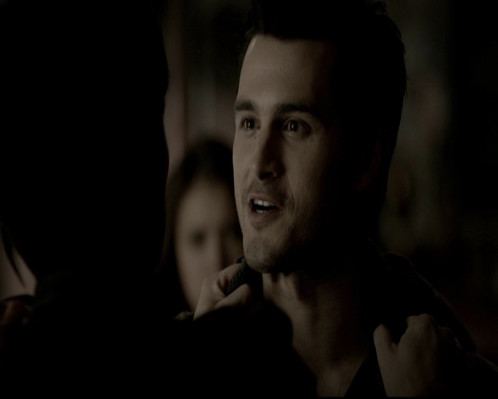 VampireDiariesWorld-dot-org_5x19ManOnFire1346.jpg