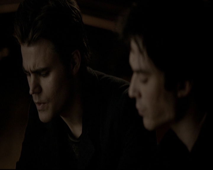 VampireDiariesWorld-dot-org_5x19ManOnFire2191.jpg