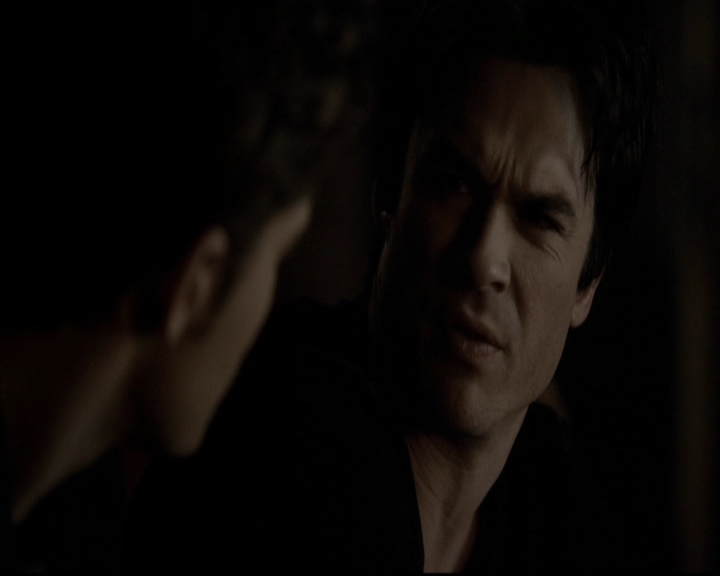 VampireDiariesWorld-dot-org_5x19ManOnFire2196.jpg