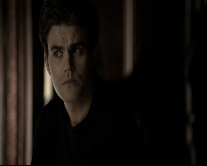 VampireDiariesWorld-dot-org_5x20WhatLiesBeneath0338.jpg