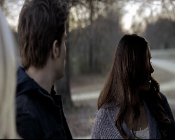 VampireDiariesWorld-dot-org_5x20WhatLiesBeneath0376.jpg