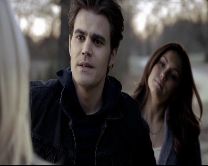 VampireDiariesWorld-dot-org_5x20WhatLiesBeneath0384.jpg