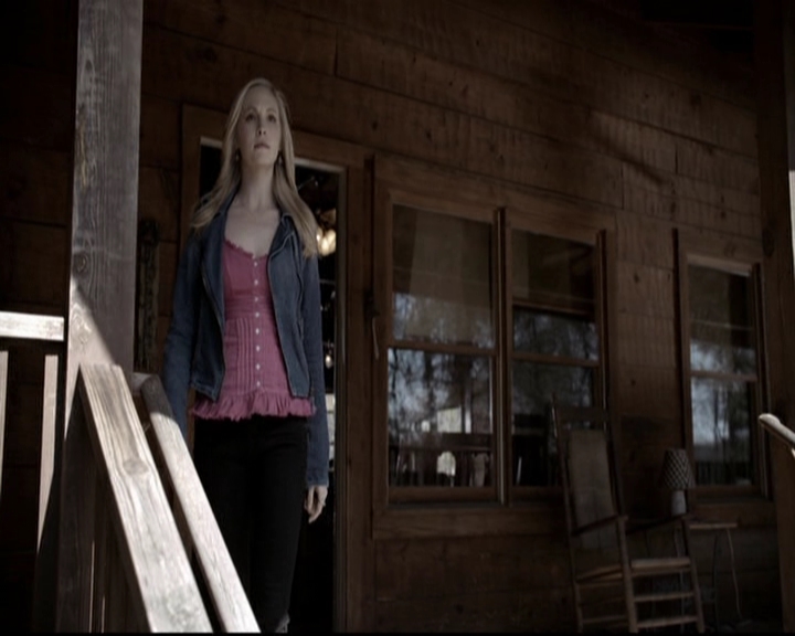 VampireDiariesWorld-dot-org_5x20WhatLiesBeneath0411.jpg