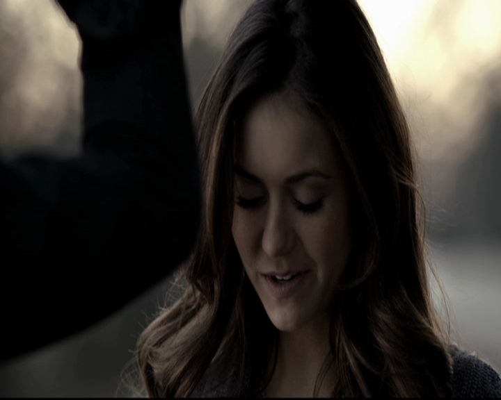 VampireDiariesWorld-dot-org_5x20WhatLiesBeneath0419.jpg