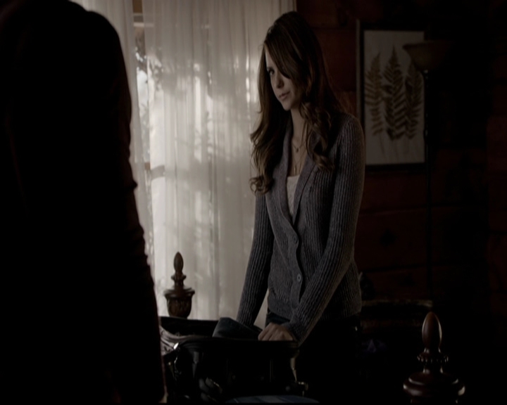 VampireDiariesWorld-dot-org_5x20WhatLiesBeneath0516.jpg