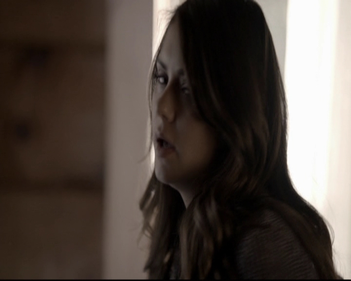 VampireDiariesWorld-dot-org_5x20WhatLiesBeneath0565.jpg