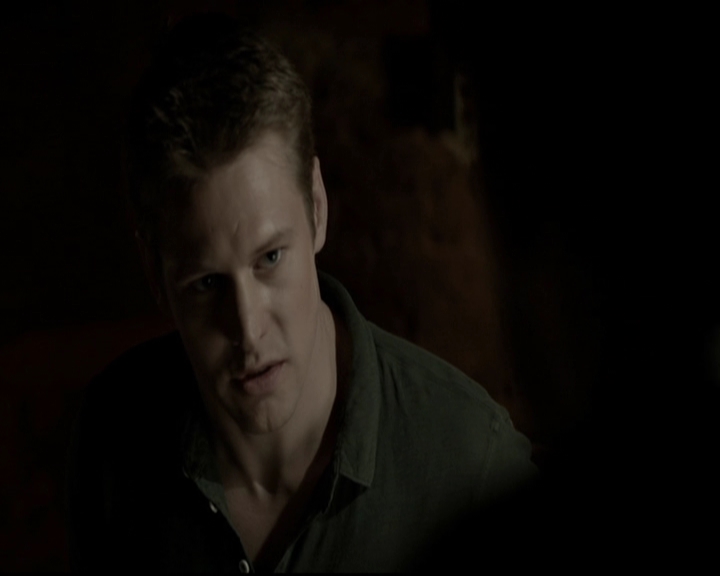 VampireDiariesWorld-dot-org_5x20WhatLiesBeneath0949.jpg