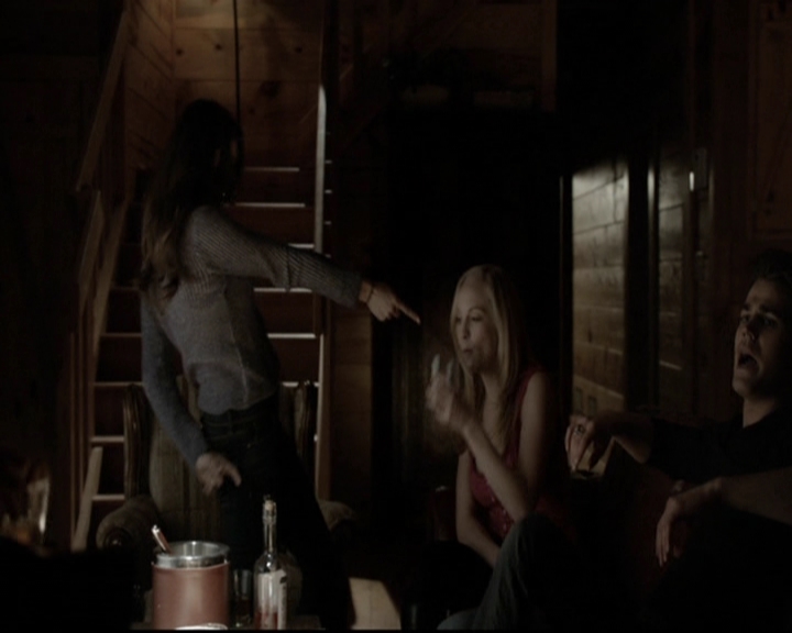 VampireDiariesWorld-dot-org_5x20WhatLiesBeneath1045.jpg