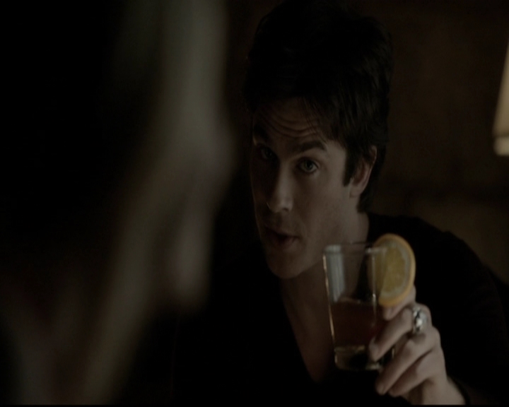 VampireDiariesWorld-dot-org_5x20WhatLiesBeneath1063.jpg