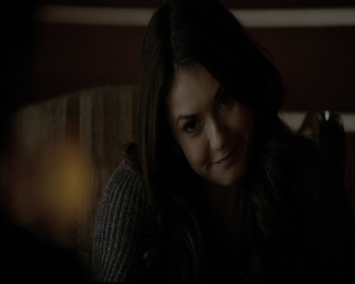 VampireDiariesWorld-dot-org_5x20WhatLiesBeneath1065.jpg