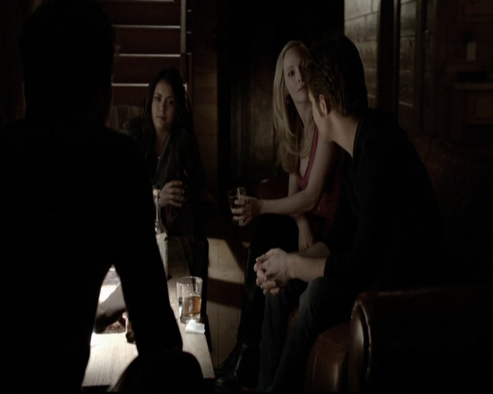 VampireDiariesWorld-dot-org_5x20WhatLiesBeneath1070.jpg