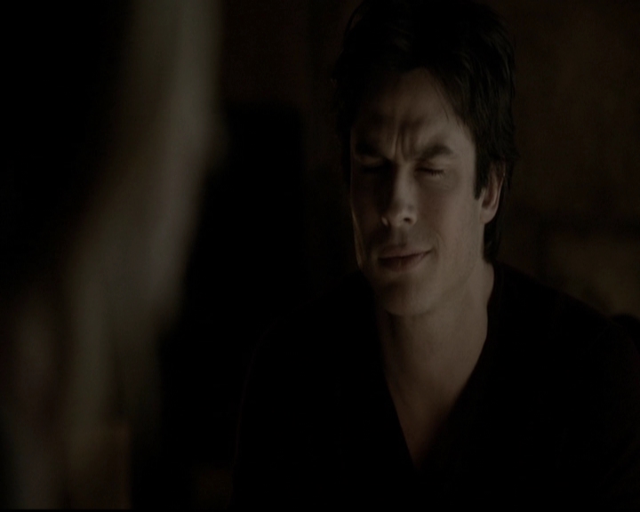 VampireDiariesWorld-dot-org_5x20WhatLiesBeneath1074.jpg