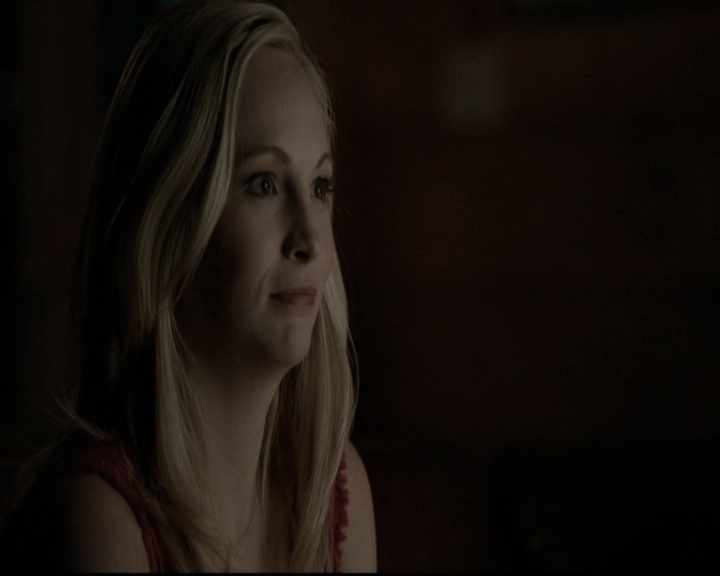 VampireDiariesWorld-dot-org_5x20WhatLiesBeneath1085.jpg