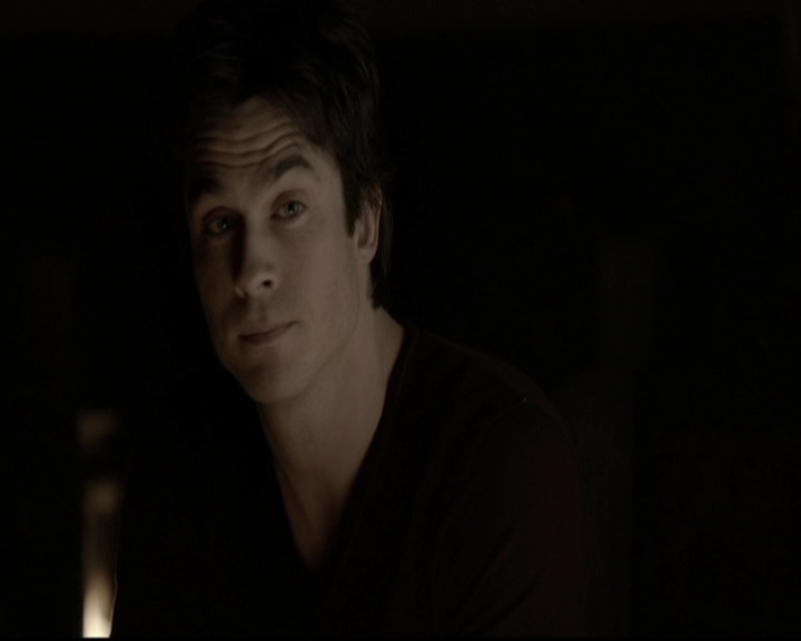 VampireDiariesWorld-dot-org_5x20WhatLiesBeneath1110.jpg