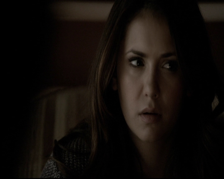 VampireDiariesWorld-dot-org_5x20WhatLiesBeneath1112.jpg