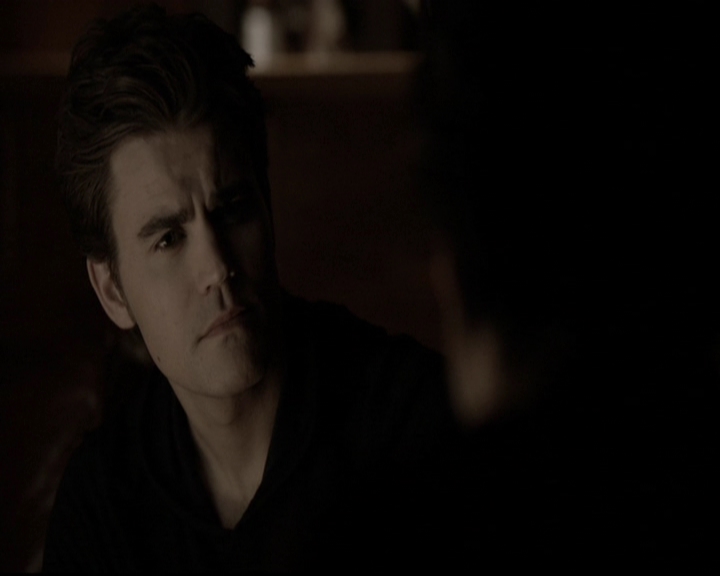 VampireDiariesWorld-dot-org_5x20WhatLiesBeneath1121.jpg