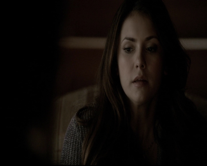 VampireDiariesWorld-dot-org_5x20WhatLiesBeneath1125.jpg