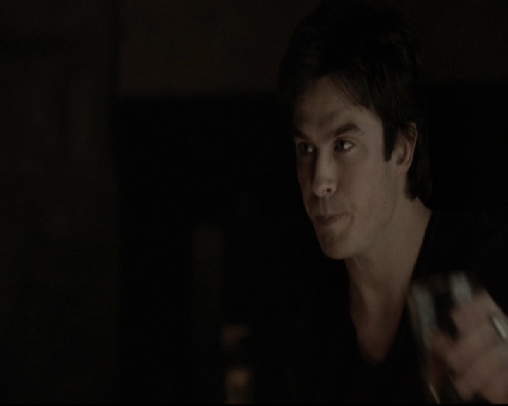 VampireDiariesWorld-dot-org_5x20WhatLiesBeneath1137.jpg