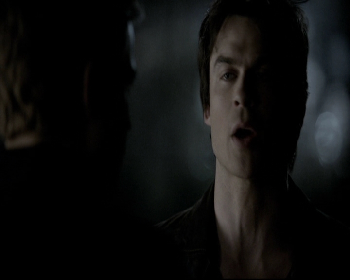 VampireDiariesWorld-dot-org_5x20WhatLiesBeneath1547.jpg