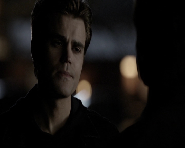 VampireDiariesWorld-dot-org_5x20WhatLiesBeneath1552.jpg