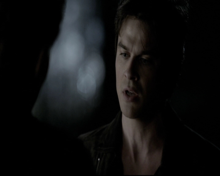 VampireDiariesWorld-dot-org_5x20WhatLiesBeneath1558.jpg