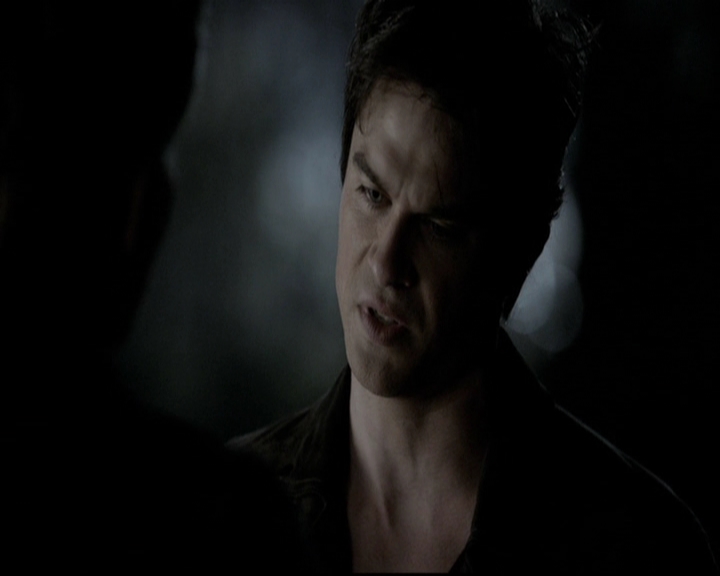 VampireDiariesWorld-dot-org_5x20WhatLiesBeneath1563.jpg