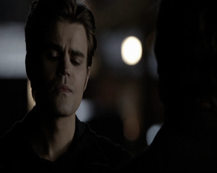 VampireDiariesWorld-dot-org_5x20WhatLiesBeneath1567.jpg