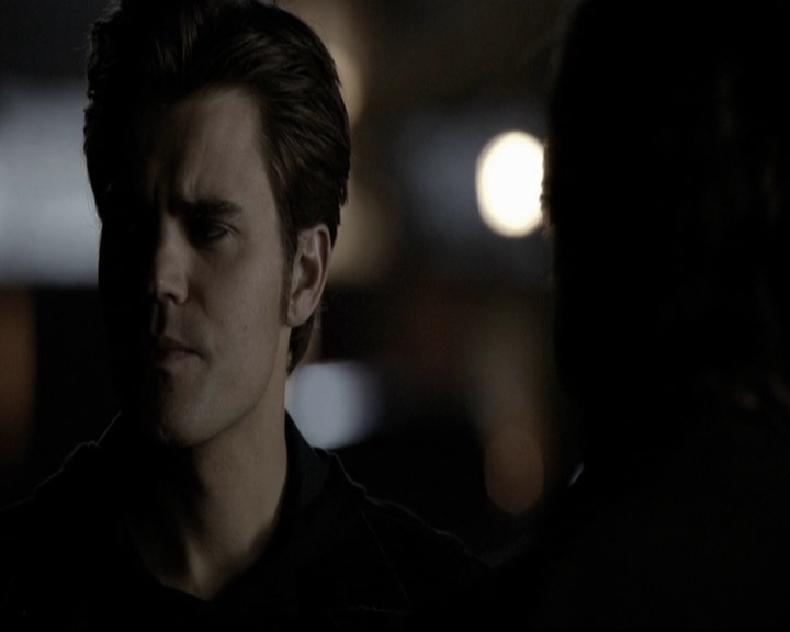 VampireDiariesWorld-dot-org_5x20WhatLiesBeneath1568.jpg