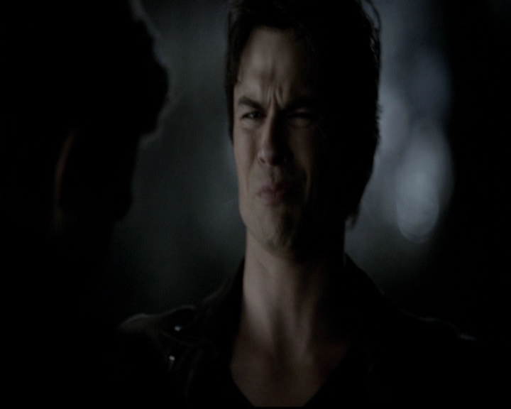 VampireDiariesWorld-dot-org_5x20WhatLiesBeneath1569.jpg