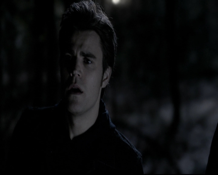 VampireDiariesWorld-dot-org_5x20WhatLiesBeneath1625.jpg