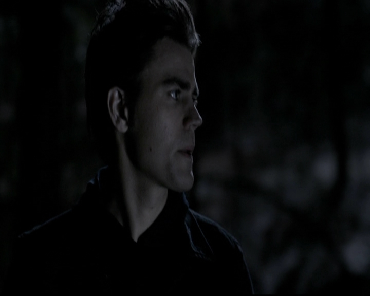 VampireDiariesWorld-dot-org_5x20WhatLiesBeneath1627.jpg