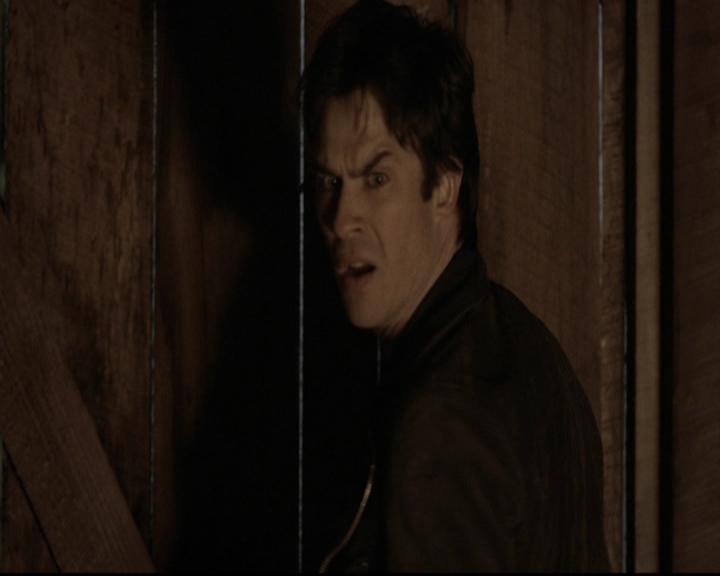 VampireDiariesWorld-dot-org_5x20WhatLiesBeneath1680.jpg