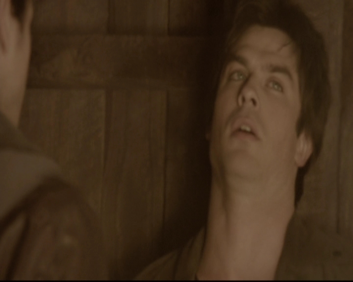 VampireDiariesWorld-dot-org_5x20WhatLiesBeneath1766.jpg